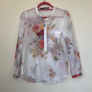 Zara basic floral blouse